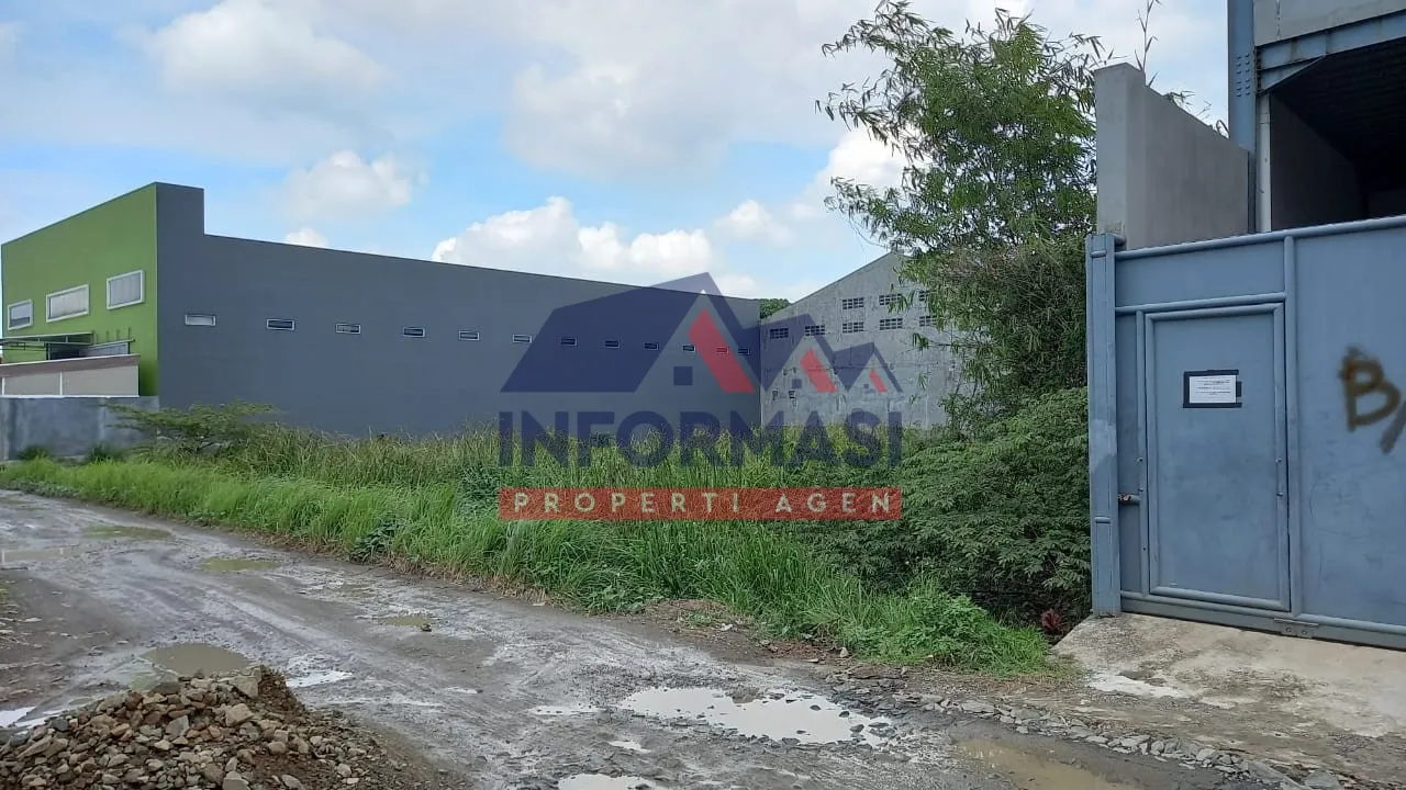 Kavling ut Gudang cipondoh Luas 1.600m2  Shm  40 x 40 m2