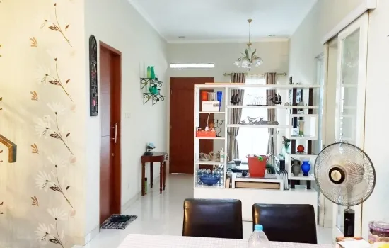 DIJUAL RUMAH BARU MINIMALIS 2 LANTAI DI TAMAN ARIES