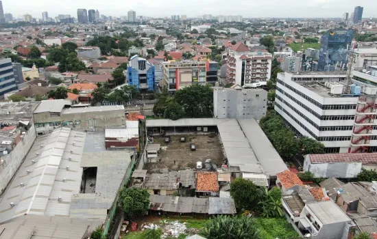 Kav komersil   Luas  2970 m2  Jakarta selatan s strategis