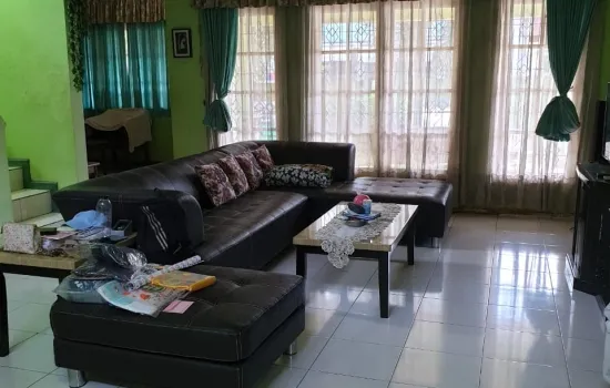 Rumah komersil Hoek LT 435 m2  2 lt park  12 mobil