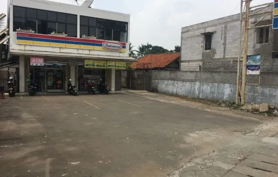 Dijual tanah seluas 7,352m sdh ada ruko, gudang,