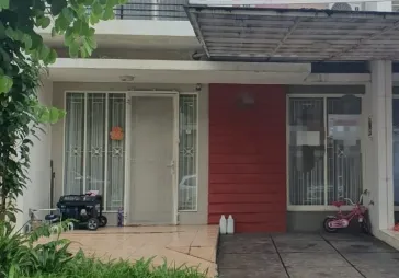 Rumah rapi dan strategis