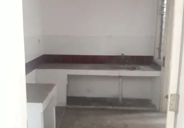 Rumah tua lokasi bagus  di daerah Taman Sari, Jakbar