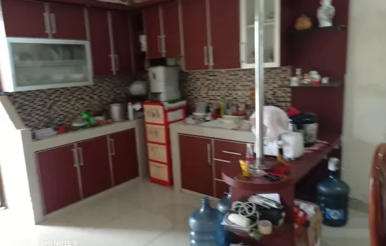 rumah di jln bouelevard, dengan 4 kamar tidur,  ls 360 m