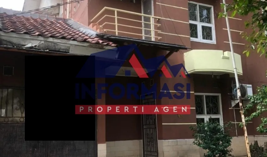 Rumah di Lippo Cikarang. Lokasi bagus