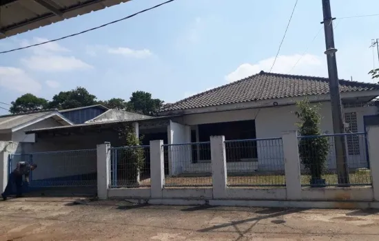 Gudang kawasan  industri