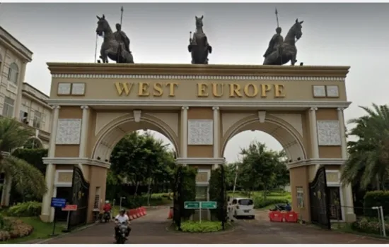 Rumah siap huni di Green Lake City