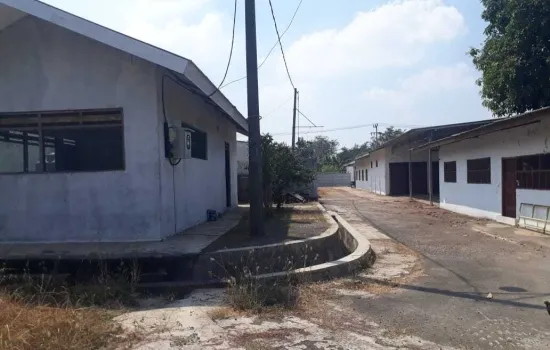 Gudang kawasan  industri