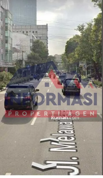 Ruko di Jakarta Selatan, Lokasi bagus