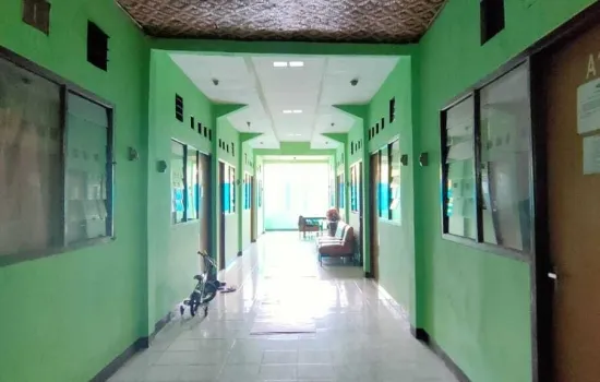 Rumah Kost Strategis dijual Cepat
