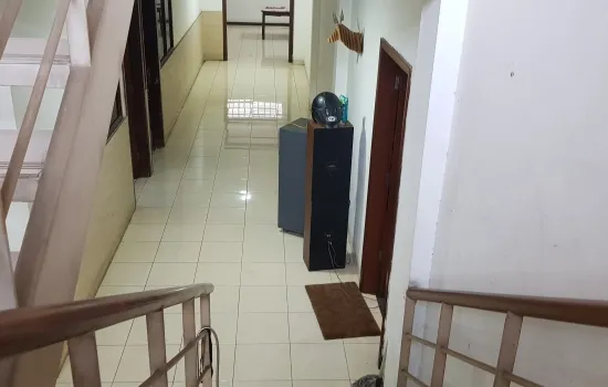Pabrik  Cengkareng. Luas Tanah 8100 m2.