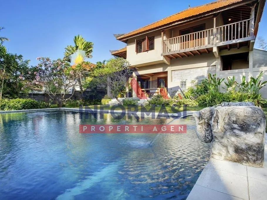 BLUE DUCK VILLA CANGGU BALI LT 1785m2