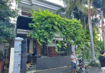 Lokasi asri dalam komplex perumahan .