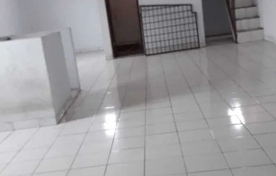 Ruko Strategis Kedoya Disewakan