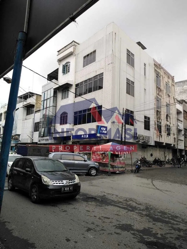 Ruko lokasi strategis