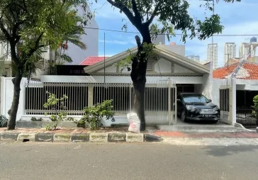 tanjung duren selatan , lt 288m2