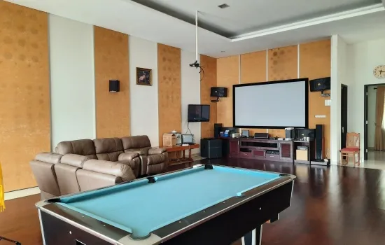 Rumah cantik 2 lantai di Bogor lokasi elite