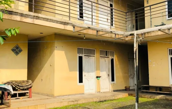 Rumah + Kost hitung tanah @Cibubur, Jak-Tim