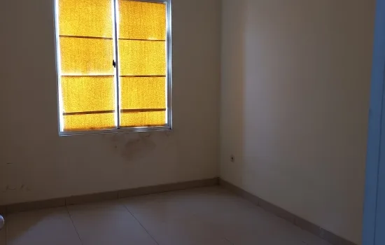 Rumah Dijual lt. 90m. Kt. 4.km 3. 2lantai. Siap pakai