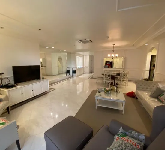 Apartment exclusive permata hijau