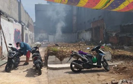 Rumah Telah Rata Tanah Kepu Selatan Jakpus Dijual