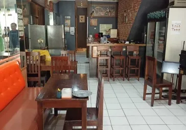 ruko ada kafe di taman palem lestari uk 4 x 25 , 3 lantai