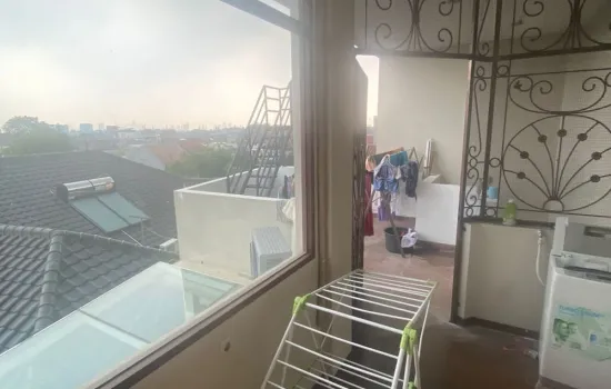 taman aries (Pinggir jalan besar) Kembang Kencana LT400m2