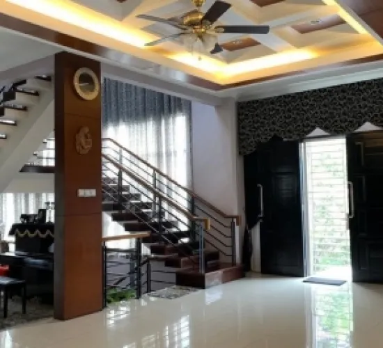 Rumah Mewah Manyar PIK Lengkap Karaoke Swimming Pool