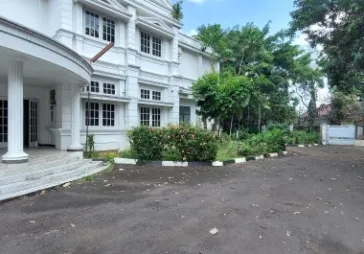 Dijual Rumah dan Fasilitas eks Sekolah Australia