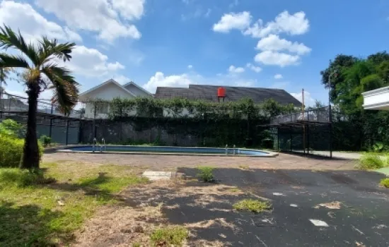 Dijual Rumah dan Fasilitas eks Sekolah Australia