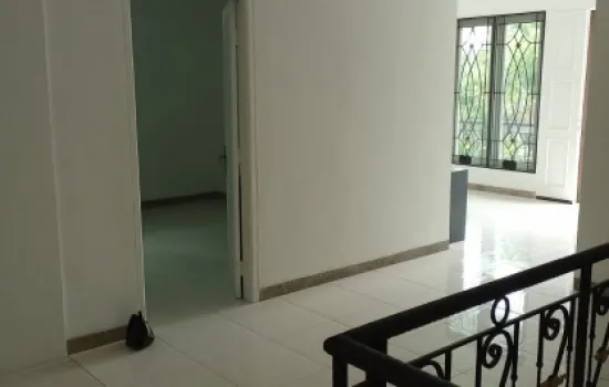 Dijual Rumah Hoek Full Renovasi Sunter Bisma