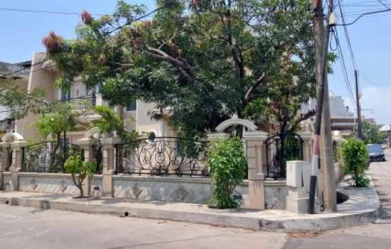 Dijual Rumah Sunter Paradise Hoek