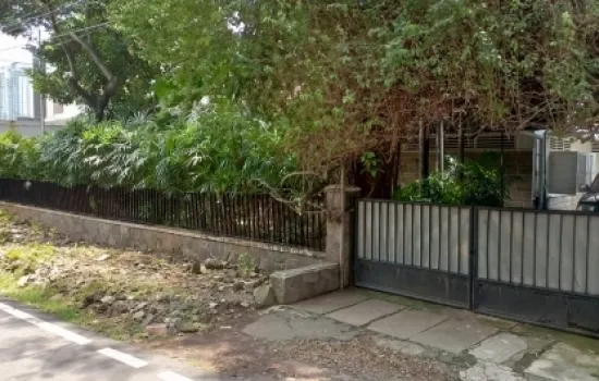 Dijual Rumah Lama Luas Darmawangsa Jakarta Selatan