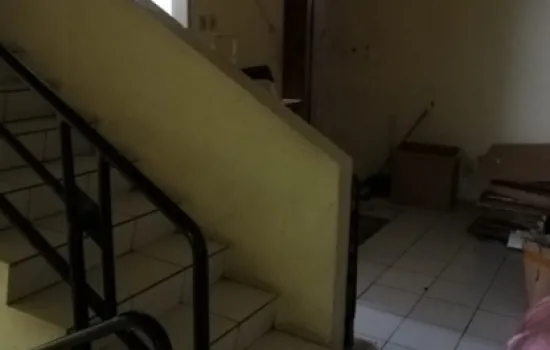 Ruko Gandeng Kompleks Taman Meruya