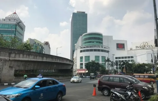 Disewakan Ruko lantai 2 dan 3 Daerah Blok M