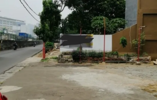 DiJUAL GEDUNG AREA KOMERSIAL BAGUS BUAT USAHA DIPINGGIR TOLL