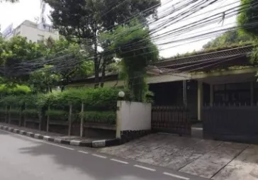Dijual Rumah Tua Brawijaya Jakarta Selatan