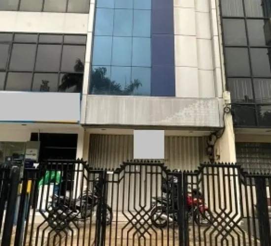 Cideng, jakarta Pusat. Gedung Bertingkat 4. LT 214 M2.