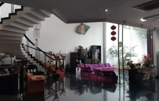 Dijual rumah tinggal siap huni permata hijau