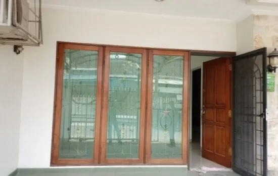 Dijual Rumah Tinggal Siap Huni Taman Ratu