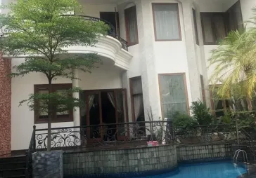 Rumah mewah, kondisi baru daerah Jakarta Selatan