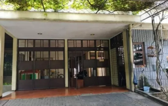 Dijual Rumah Tua Brawijaya Jakarta Selatan