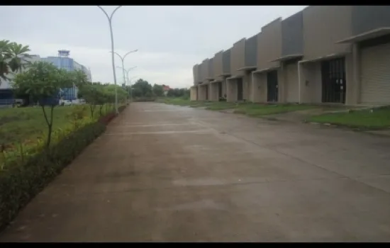 Gudang Gandeng di Ruko Airport City Teluk Naga Tangerang