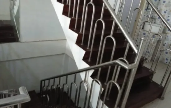 Ruko 4 Lt Gandeng Rapih Siap Usaha Hanya 7M an daerah Angke