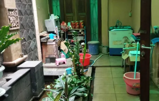 Bangunan kokoh kualitas premium  barat di kav Hankam Joglo