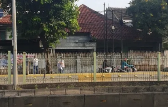 Rumah tua sultan agung bisa bangun 4 ruko