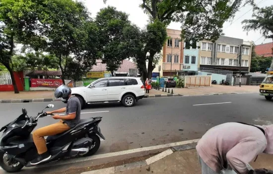 Tanah strategis kedoya