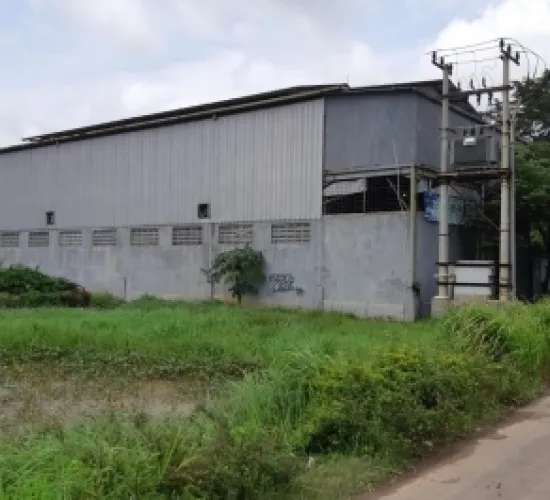 Gudang Kav DPR Cipondoh Ada Lift Barang