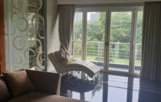Luxury House At Kemayoran Spring Hill Golf View