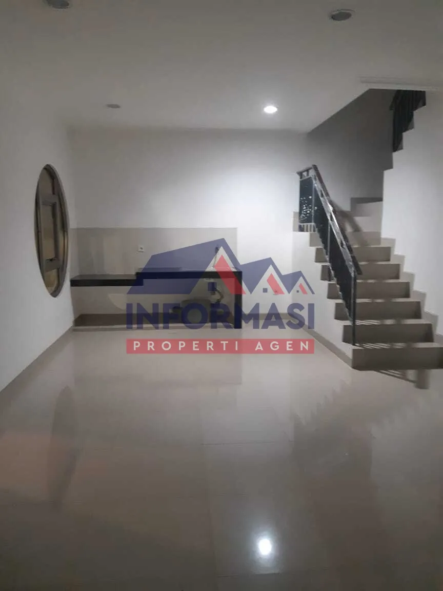Disewakan Rumah PIK Miami 3 BR